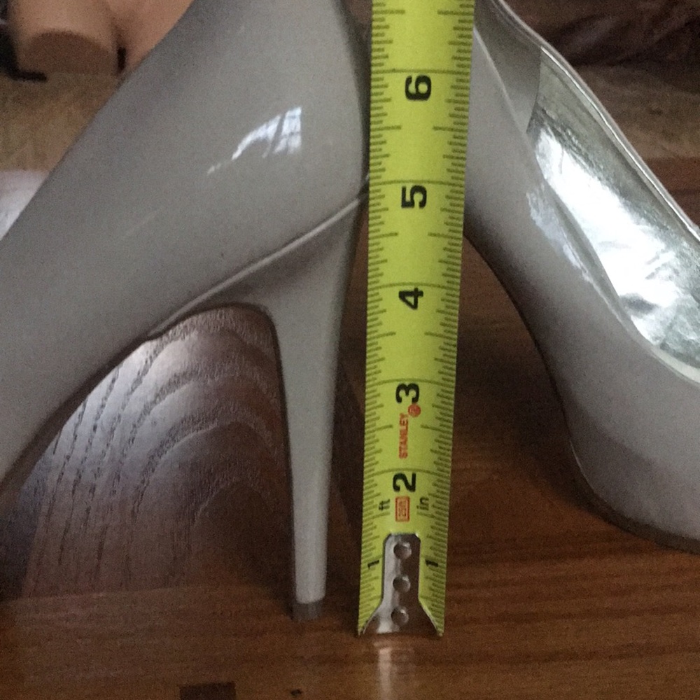 Guess platform high heeled pumps - Picture 5 of 6